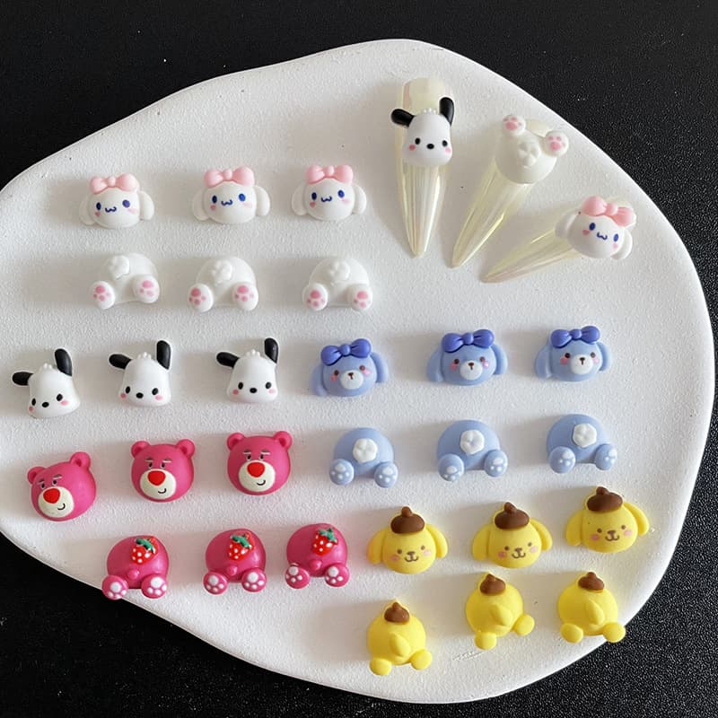 New nail art accessories frosted cartoon cinnamon dog pat Pacha dog head plus butt Internet celebrity butt nail decoration