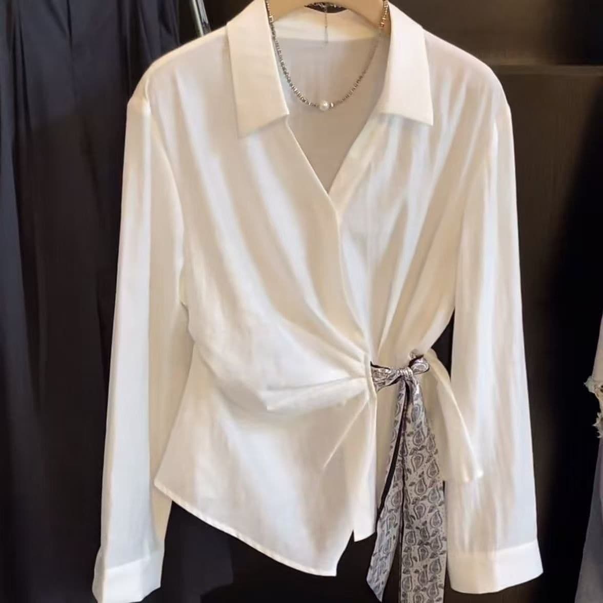 Designed Tie-Waist Blouse for Women Autumn French Style Office Casual Slimming Long-Sleeve Shirt