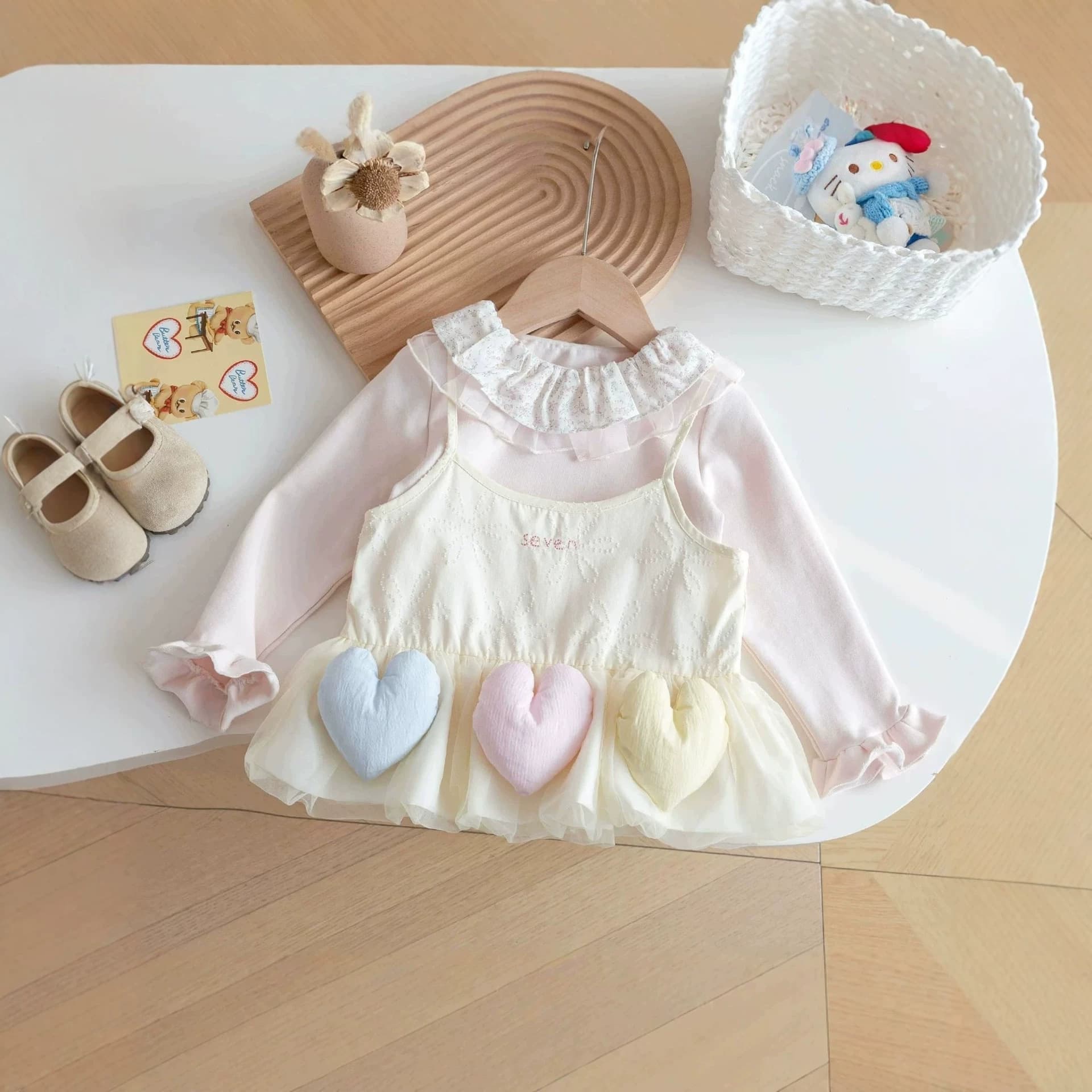 Girls Fall Outfit 2026 Trendy Kids 3D Heart Top Two-Piece Set Stylish Baby Clothes