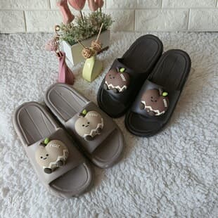 Cute Men's Slippers Summer Outdoor Wear Thick Sole Anti-Slip Cloud-Like Feel Slide Sandals Indoor Home Men's Slide Sandals Wholesale