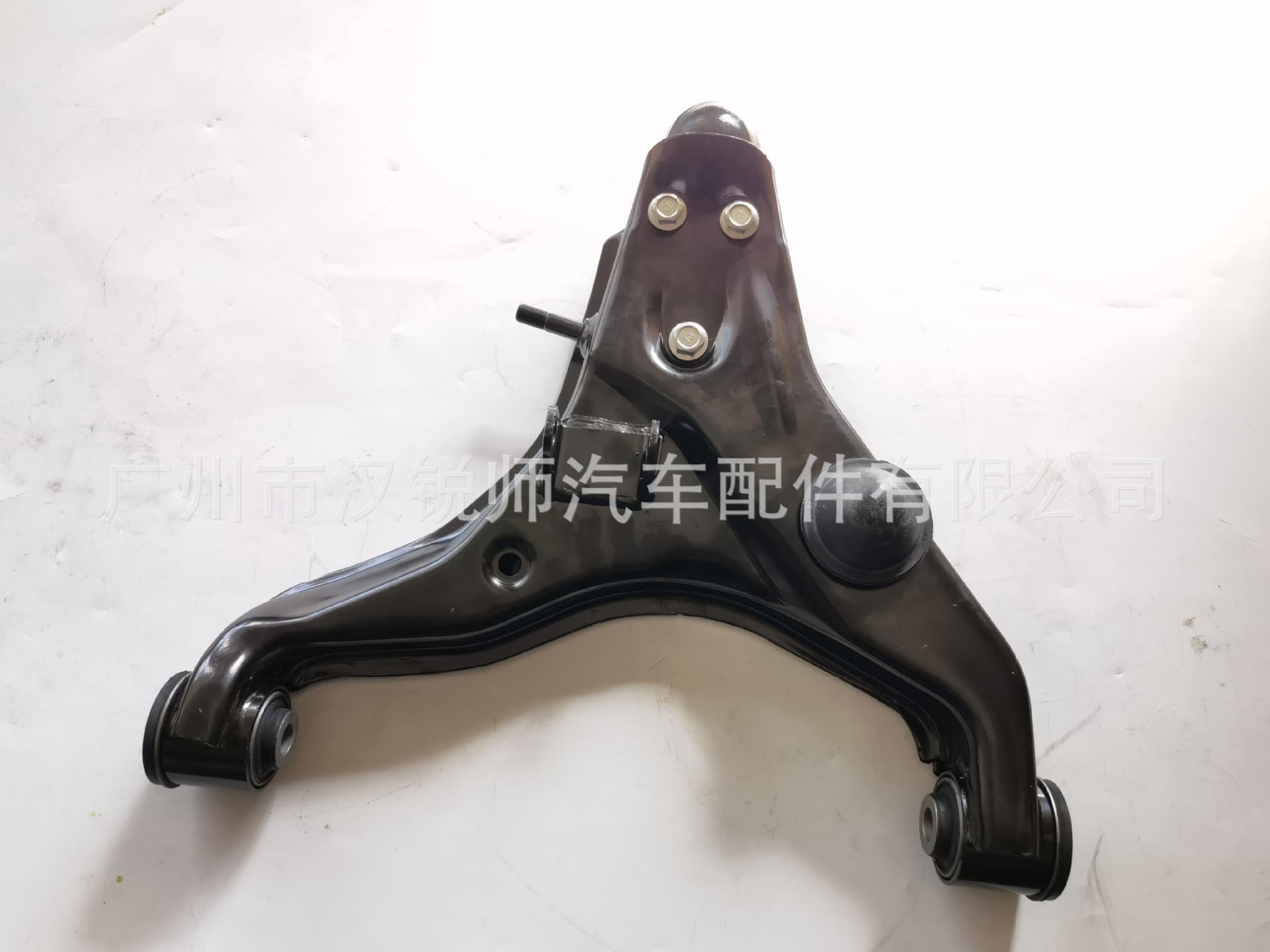4013A471 4013A472 applicable to the new Mitsubishi L200 pickup truck lower suspension lower control arm assembly