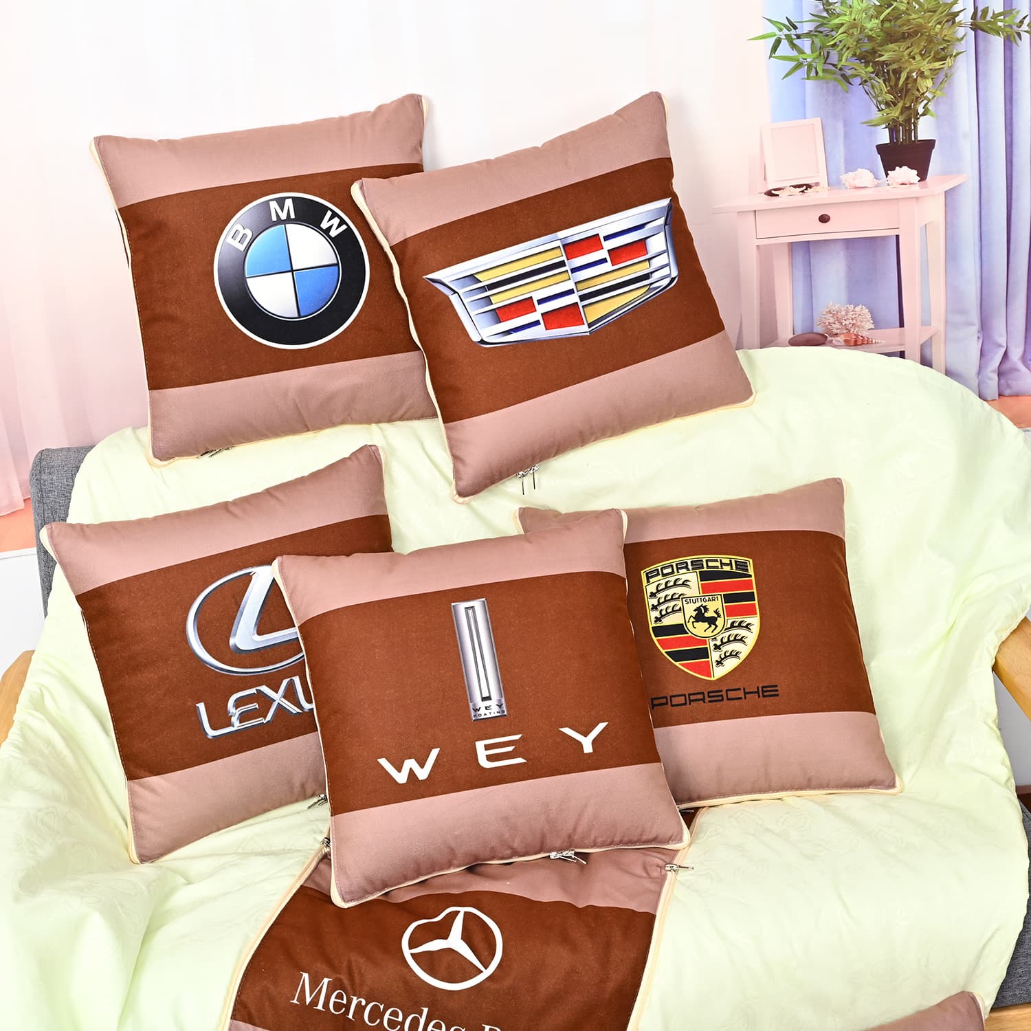 Dual-Purpose Car Pillow, Multifunctional Cushion, Cushion, Pillow Quilt, 4S Shop Car Logo Pillow Quilt, Cushion Quilt