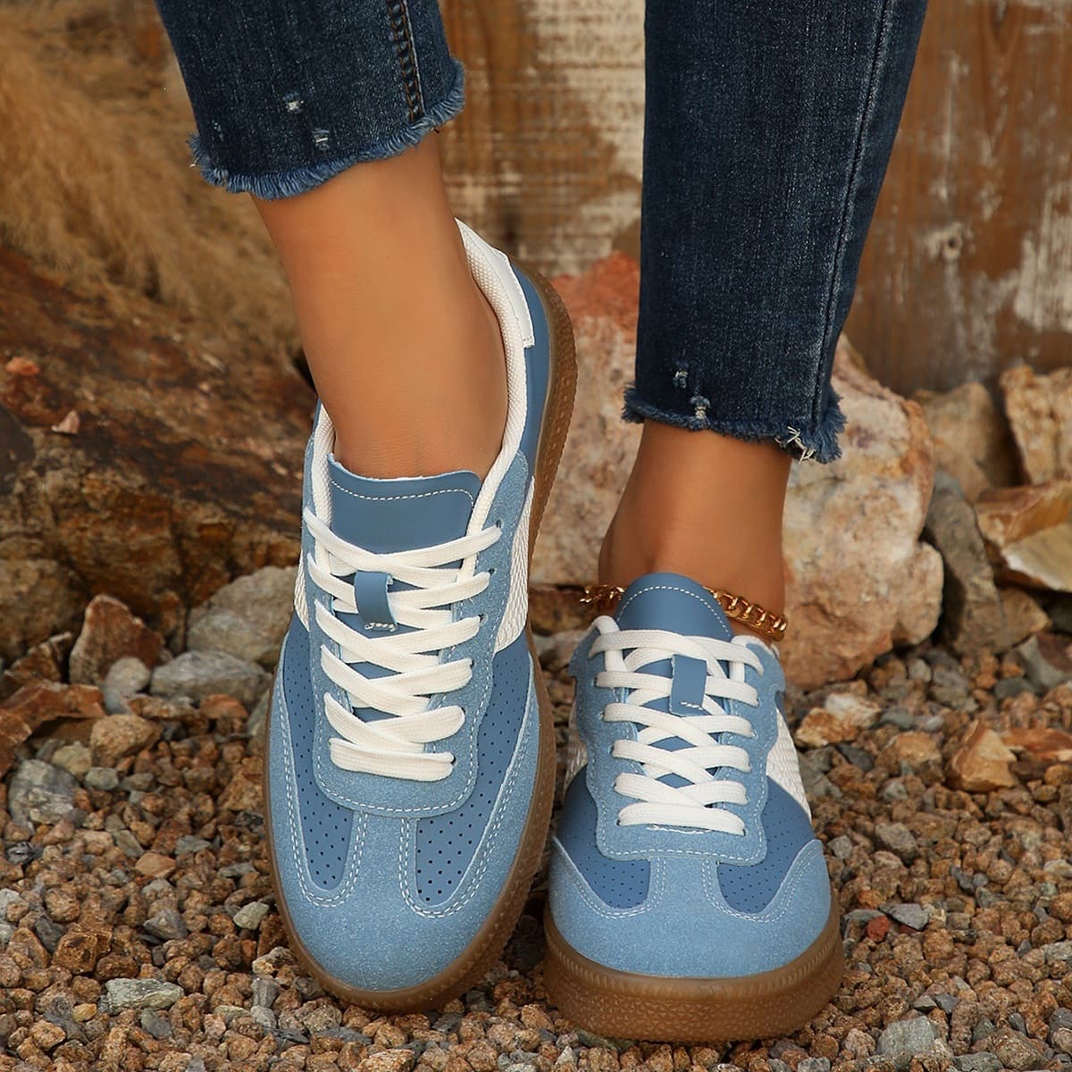 Cross-Border Large Size 2026 Autumn New Style Classic German Training Shoes White Board Shoes Women's Internet Celebrity Casual Shoes