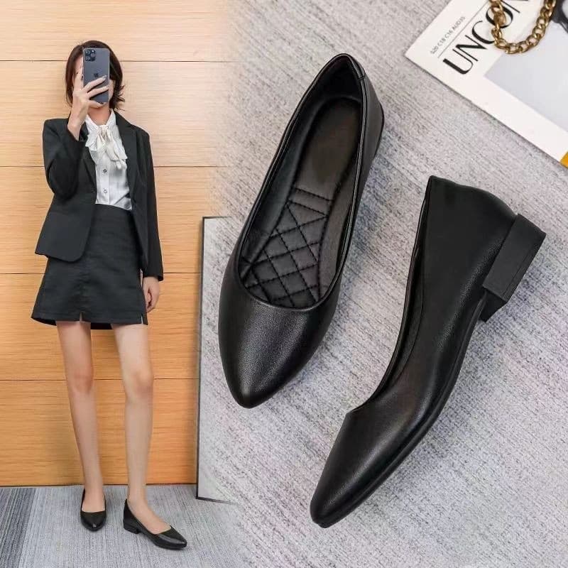 New Women's Work Shoes Black Summer Professional Office Uniform Shoes Pointed Toe Chunky Heel Leather Shoes Soft Leather Soft Sole Flats