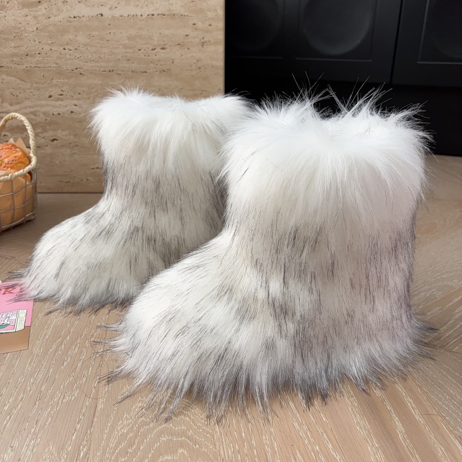 2025 New Cross-Border Children's Snow Boots Furry Boots Warm Faux Fox Fur Boots Kids BOOTS
