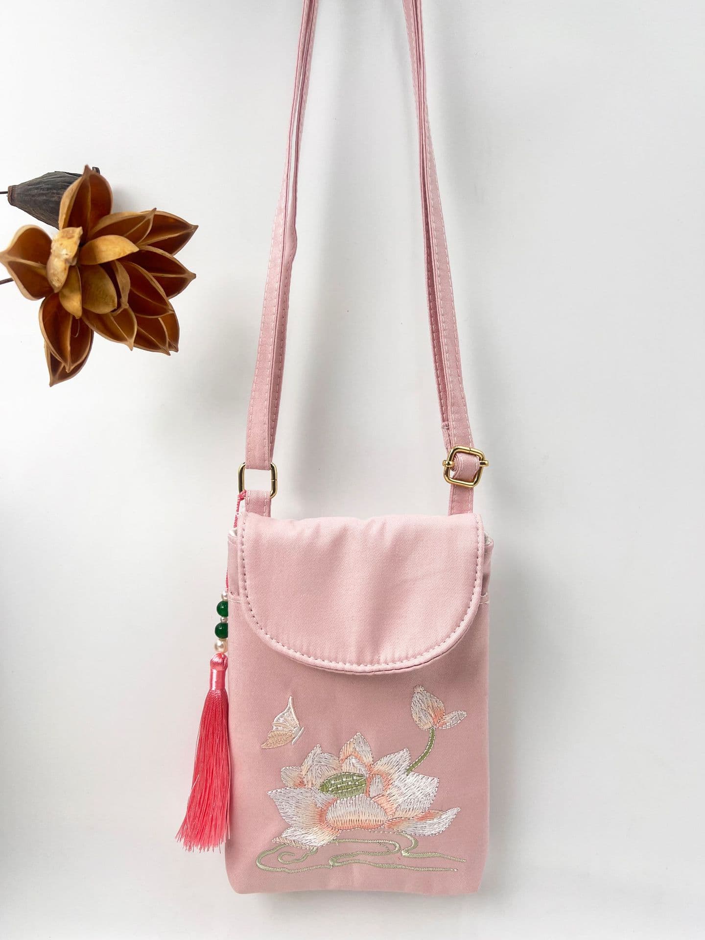 Taobao Hot-Selling Chinese-Style Phone Bag Double-Layer Vintage Crossbody Bag Embroidered Artistic Shoulder Bag Cross-Border Mini Versatile Bag