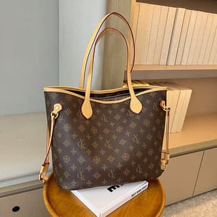 2025 New Autumn/Winter Women's Handbag Vintage Monogram Tote, Niche Design, Premium Look, Large Capacity Commuter Shoulder Bag