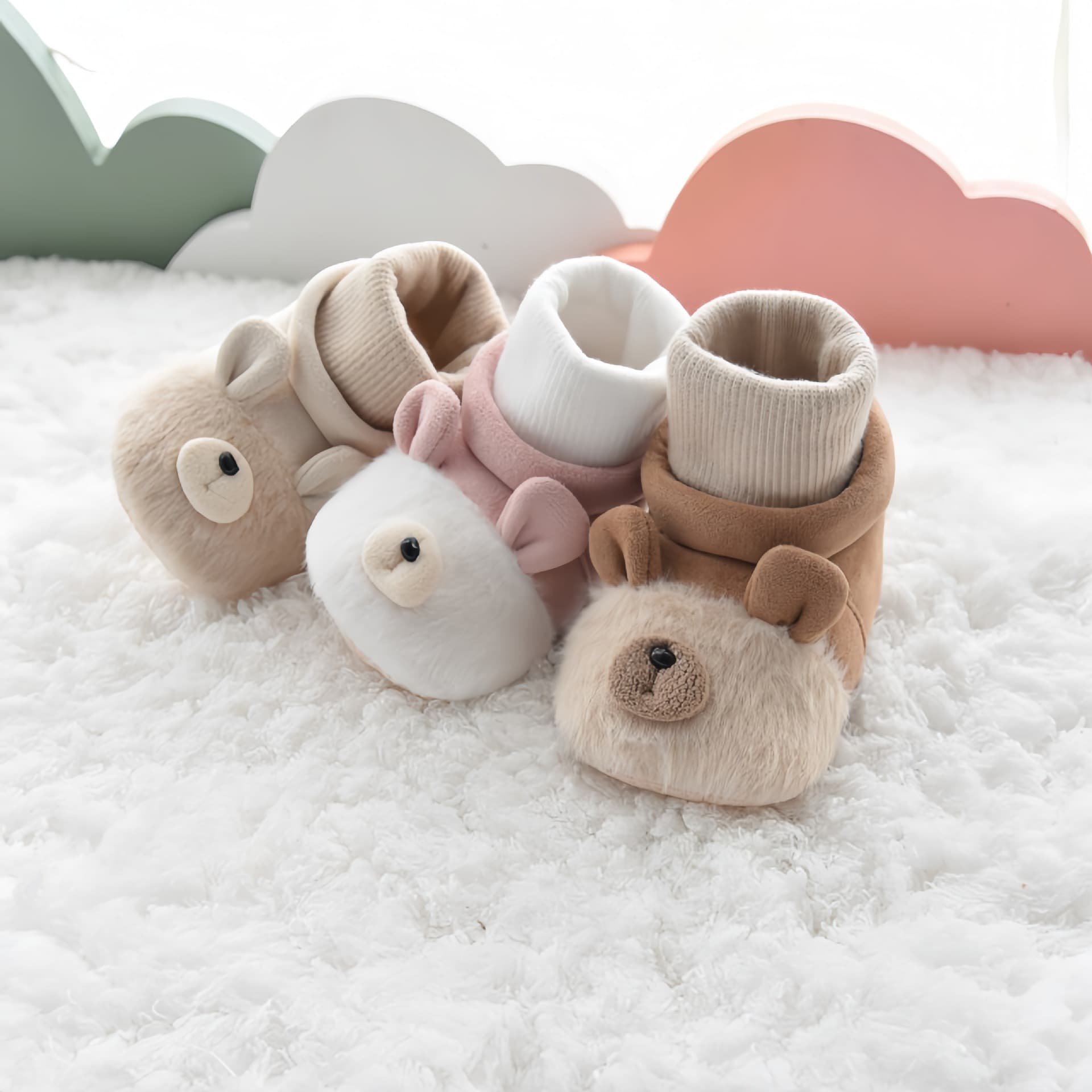 Baby Winter Shoes Thick Fleece-Lined Warm Non-Slip Walking Shoes Socks for Newborn Boys and Girls Floor Shoes Non-Shedding