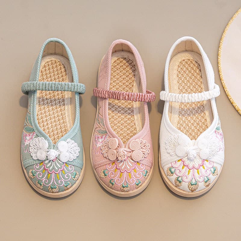 Girl's Hanfu Shoes, Ancient Style Children's Embroidered Shoes, Ethnic Chinese Style Old Beijing Cloth Shoes, Horse-Face Skirt Matching Shoes