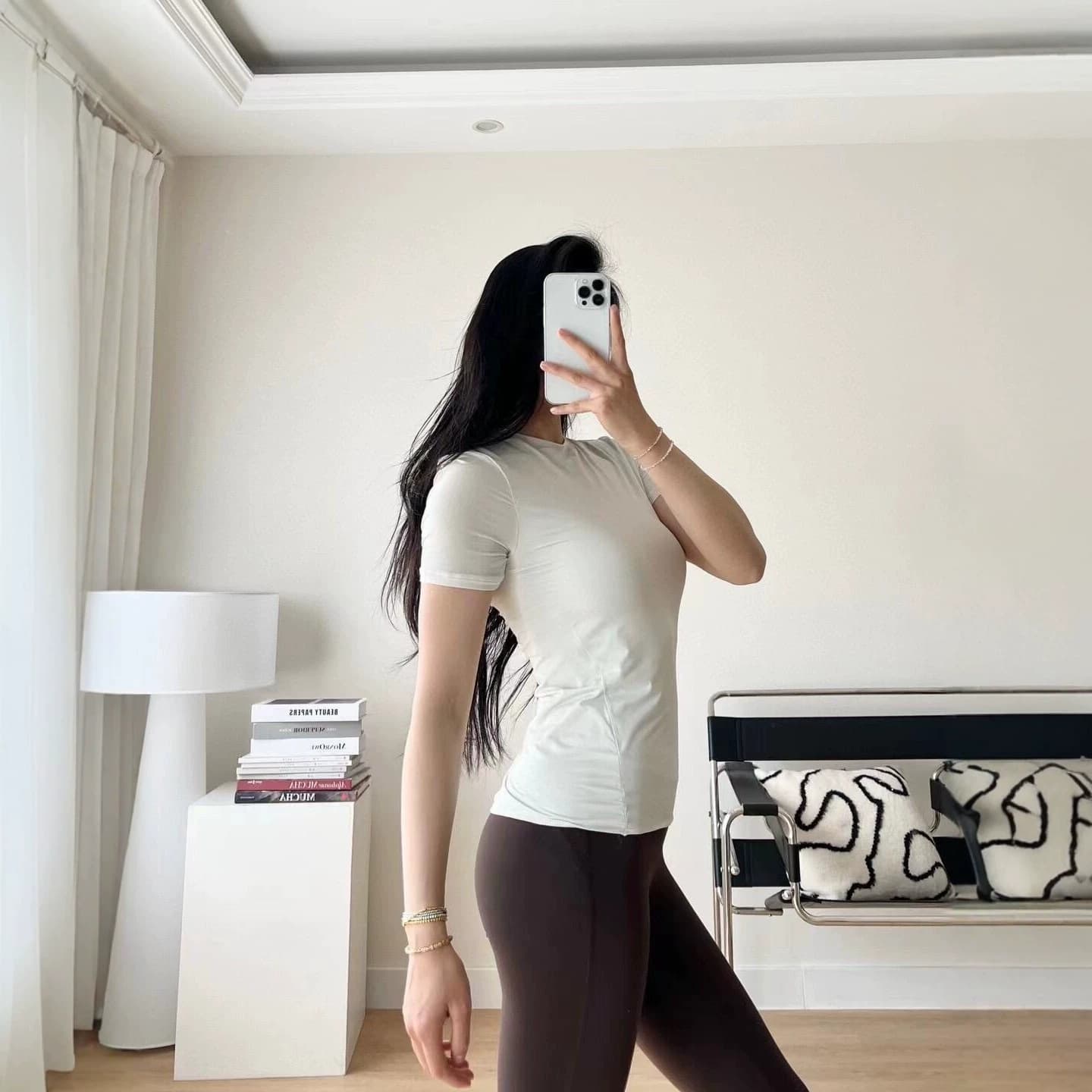 Regular Shoulder Short Sleeve T-Shirt Running Training Gym Quick-Dry Sports Top Women Yoga Wear Slimming