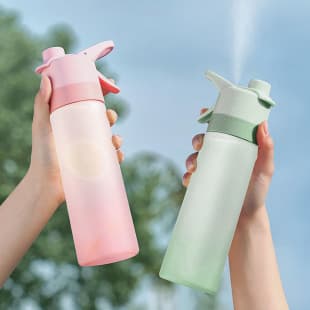 High Appearance Sports Spray Cup Large Capacity Plastic Water Bottle Student Straw Portable Water Bottle Heat Resistant High Temperature Outdoor