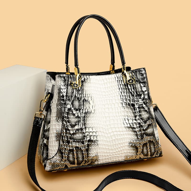 Retro Snake Print Handbag Middle-aged Women's Bag New Commuting Versatile Large Capacity Women's Tote Bag Shoulder Crossbody Bag
