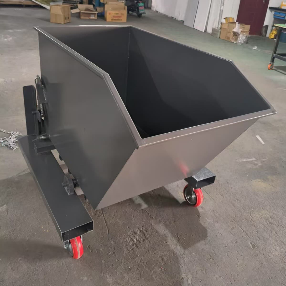 Industrial iron scrap cart self-dumping forklift tipper for machine tool chip collection with hand-pushed hopper waste receptacle