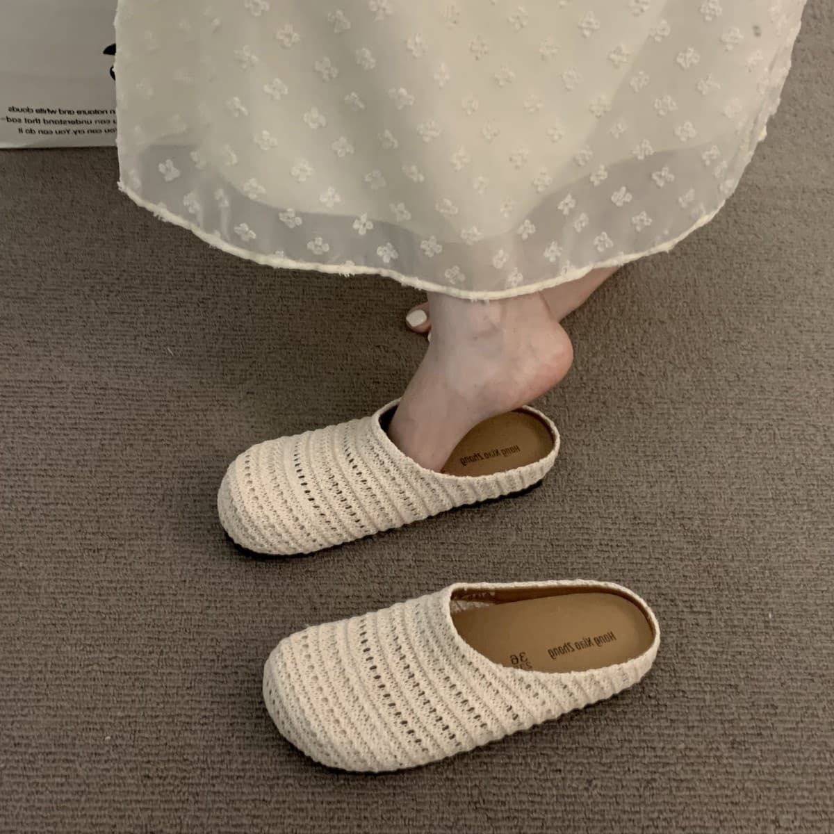 French Mesh Hollow Breathable Closed-Toe Mule Sandals for Women 2025 Summer New Roman Half-Closed Sandals