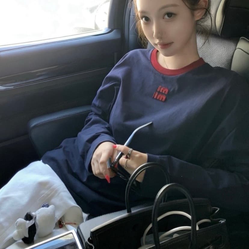 Highest version in stock] Correct round neck contrast patch embroidered letters long-sleeved T-shirt high-end women's high quality