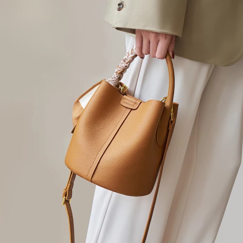 2026 New Commuter Tote Bag for Women, Large Capacity Handbag, Premium Crossbody & Shoulder Bag, Versatile