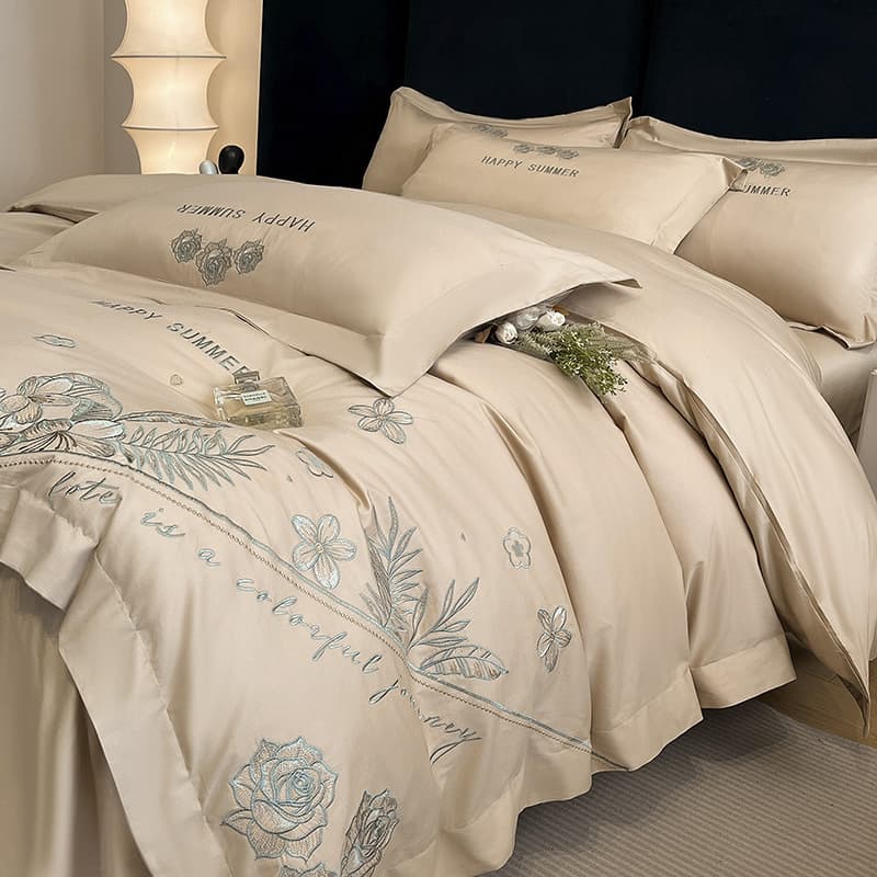 Premium 100% Long-Staple Cotton Embroidered Bedding Four-Piece Set, Light Luxury Bed Sheet Duvet Cover Bedding, High-End Gift Box Set