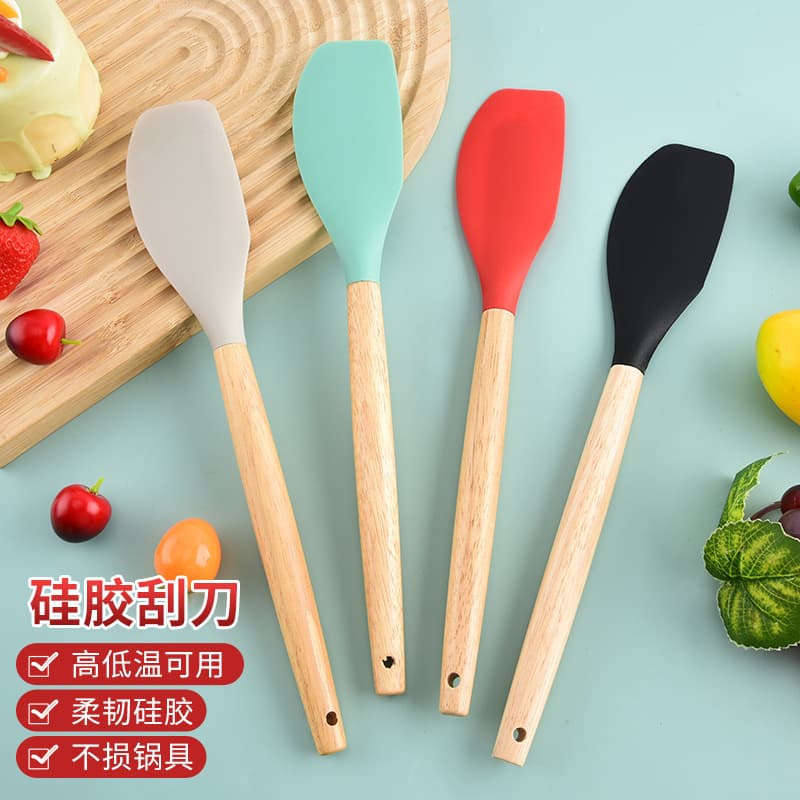 Source factory wholesale daily kitchen silicone spatula food grade high temperature resistant baking kitchen gadgets for home use