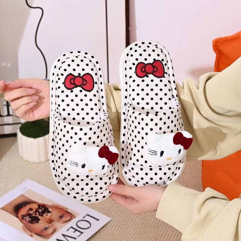 2026 New Fashion Comfortable Cartoon Cute Four-Season Slippers Breathable Fabric Home Indoor Outdoor Floor Slippers