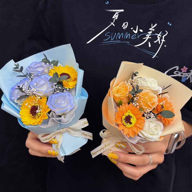 Soap Flower Valentine's Day Teacher's Day Gift Artificial Rose Small Bouquet Ready-Made Creative Gift for Girlfriend Birthday