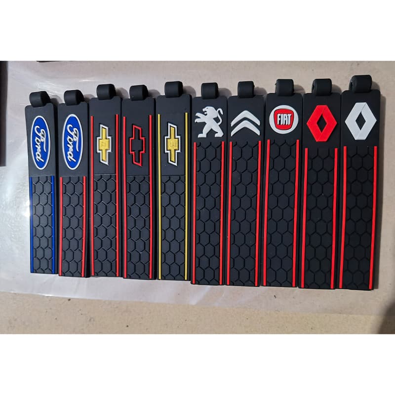 Football honeycomb pattern silicone key chain suitable for BMW Volkswagen Ford Chevrolet car key ring key chain