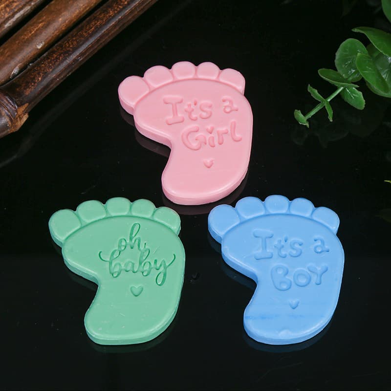 Cross-border trade of irregularly shaped soaps, portable small soaps, and custom-shaped soaps for little feet.