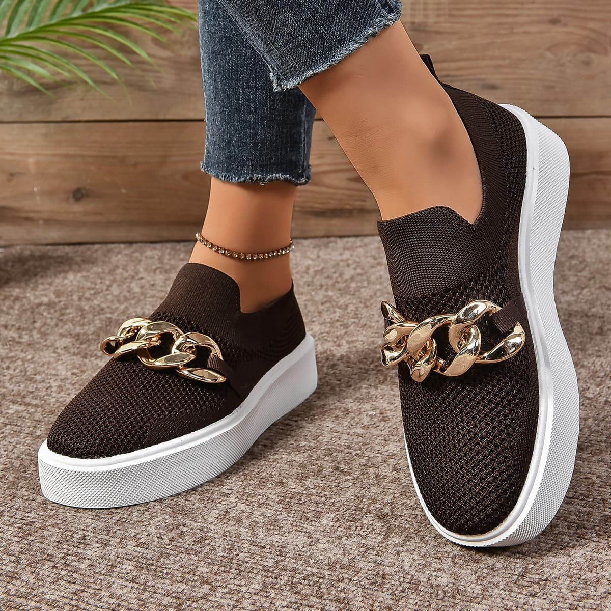 Women's Breathable Knitted Low Top Single Shoes with Chain Decoration, Wish for Lazy People, Comfortable Sneakers Summer Wear