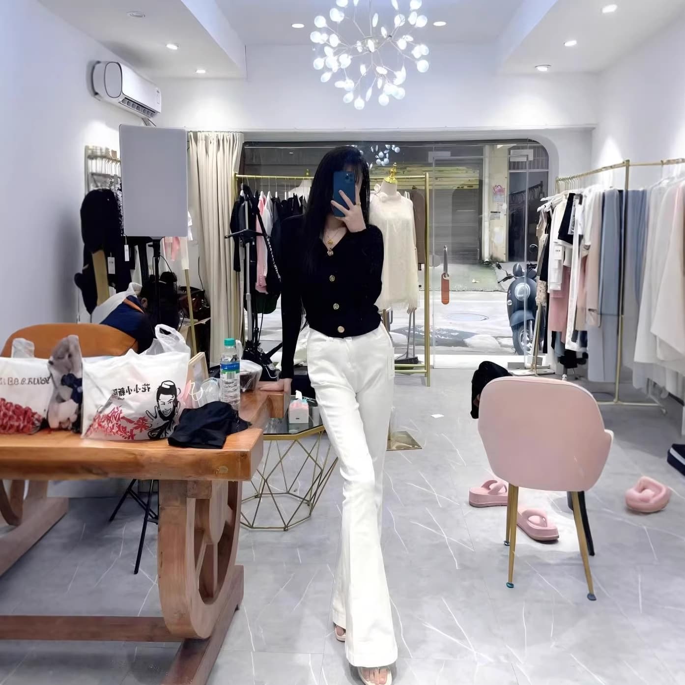 Fansiyu Long Legs White Flare Jeans American Style Bell-Bottom Slim Fit Women's Old Money Casual Pants