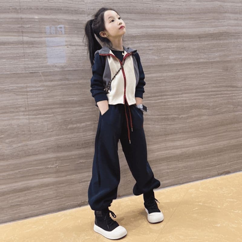 Girls' Spring/Autumn Clothing Set 2025 New Spring Style Children's Sport Two-Piece Stylish Baby Hooded Fall Top