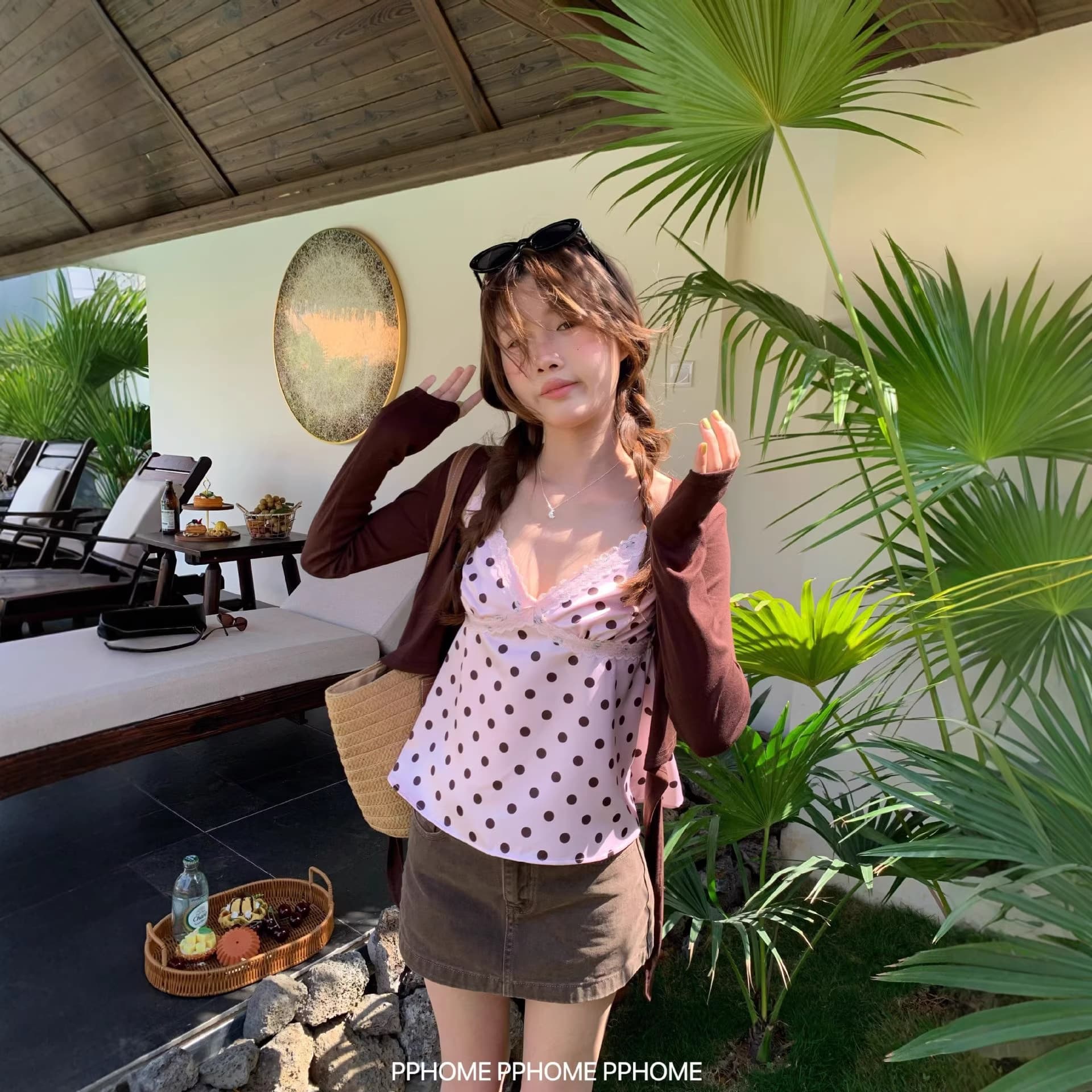 Sweet and Spicy Lace Trim Polka Dot Camisole Top for Women Spring 2026 New Style Pure and Seductive Short Sexy Blouse