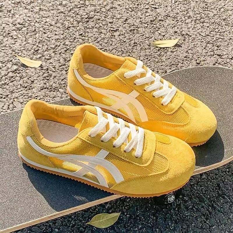 German Training Shoes Women 2026 New Summer Mesh Breathable White Shoes Casual Sports Shoes Board Shoes Onitsuka Tiger Style Birkenstock Style