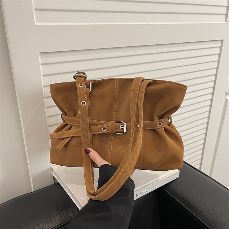 Maillard Retro Suede Underarm Bag for Women, Large Capacity, Personalized Belt Tote Bag, Fashionable Handheld and Shoulder Bag