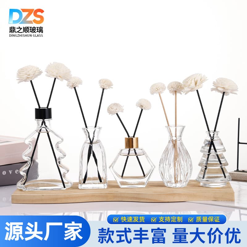 Flame-Free Aroma Diffuser Bottle Indoor Fragrance Perfume Reed Diffuser Empty Bottle Creative Christmas Tree Glass Refillable Bottle Factory Wholesale