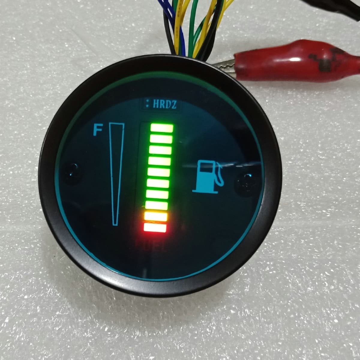 Car and Motorcycle Modified Meter, Iron Shell LED Display Straight Bar Oil Gauge, 12V Green Display Oil Gauge