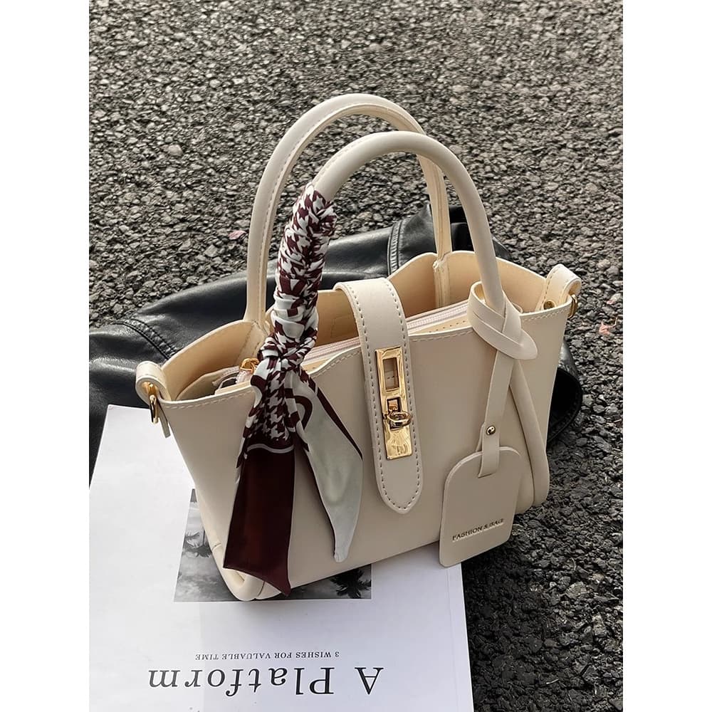 Trendy Premium Light Luxury Small Bag for Women, Fall/Winter Hot Style Crossbody Bag