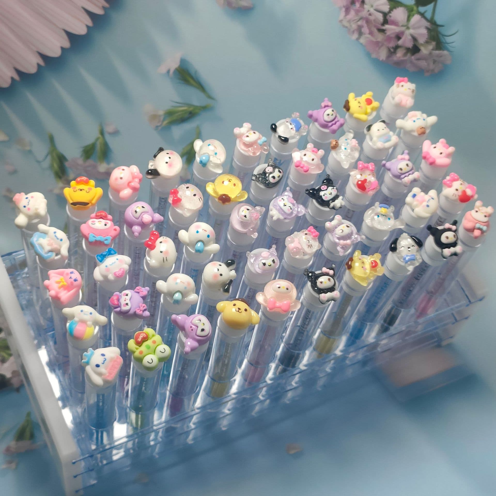 Sanrio grafted false eyelash brush independent tube disposable eyelash makeup brush transparent test tube cross-border direct supply