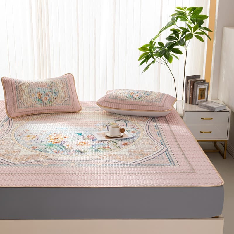 2025 Spring Summer New Product 6mm Thickened Tencel Cool-Feel Latex Cooling Mat Fitted Sheet Style Cooling Mat Three-Piece Set