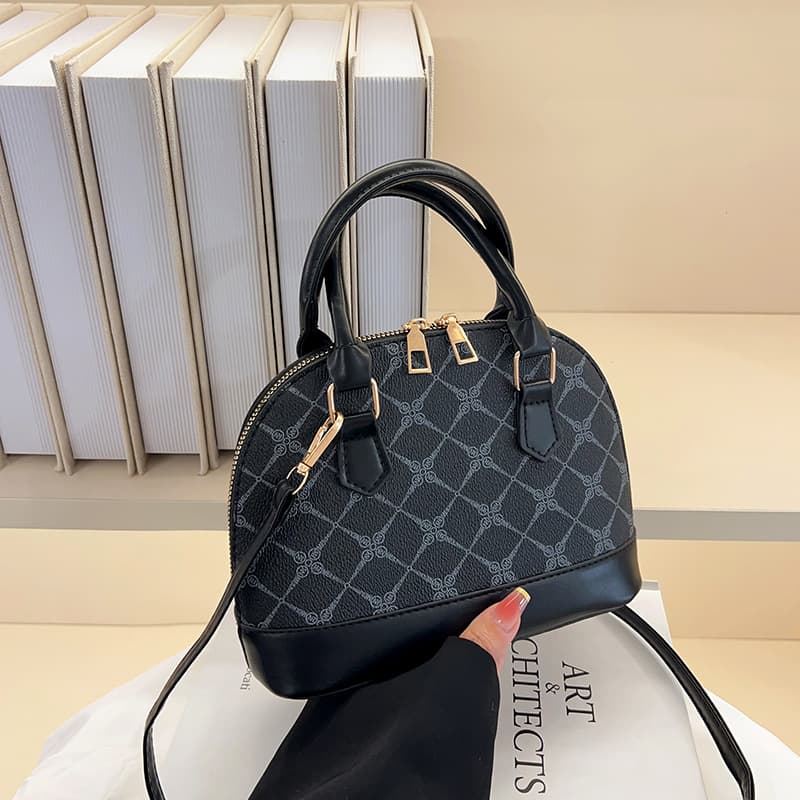 Fashion Retro Contrast Color Shell Handbag 2025 Summer New Trendy Casual Women's Bag Popular Shoulder Crossbody Bag