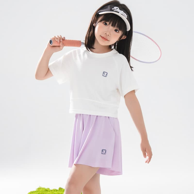 Girls' quick-drying sportswear set, summer badminton training clothes, children's short-sleeved pants and skirts, outdoor clothing for middle and large children.