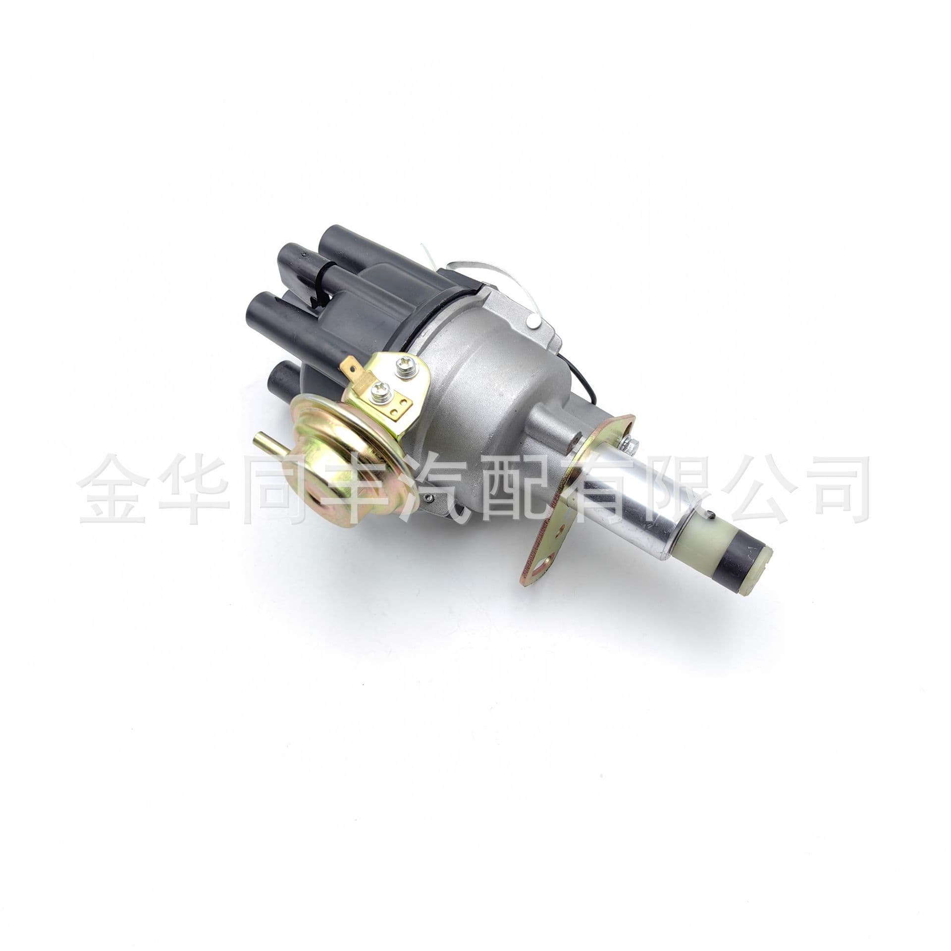 Cross-border compatible Nissan 720 Path 2.4L Z20 distributor 22100-J1710*