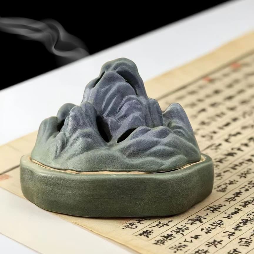 Thousand Miles of Rivers and Mountains Ceramic Incense Burner, Home Indoor Antique Zen Incense Burner, Chinese Style Sandalwood Burner Ornament, Green Blue National Style