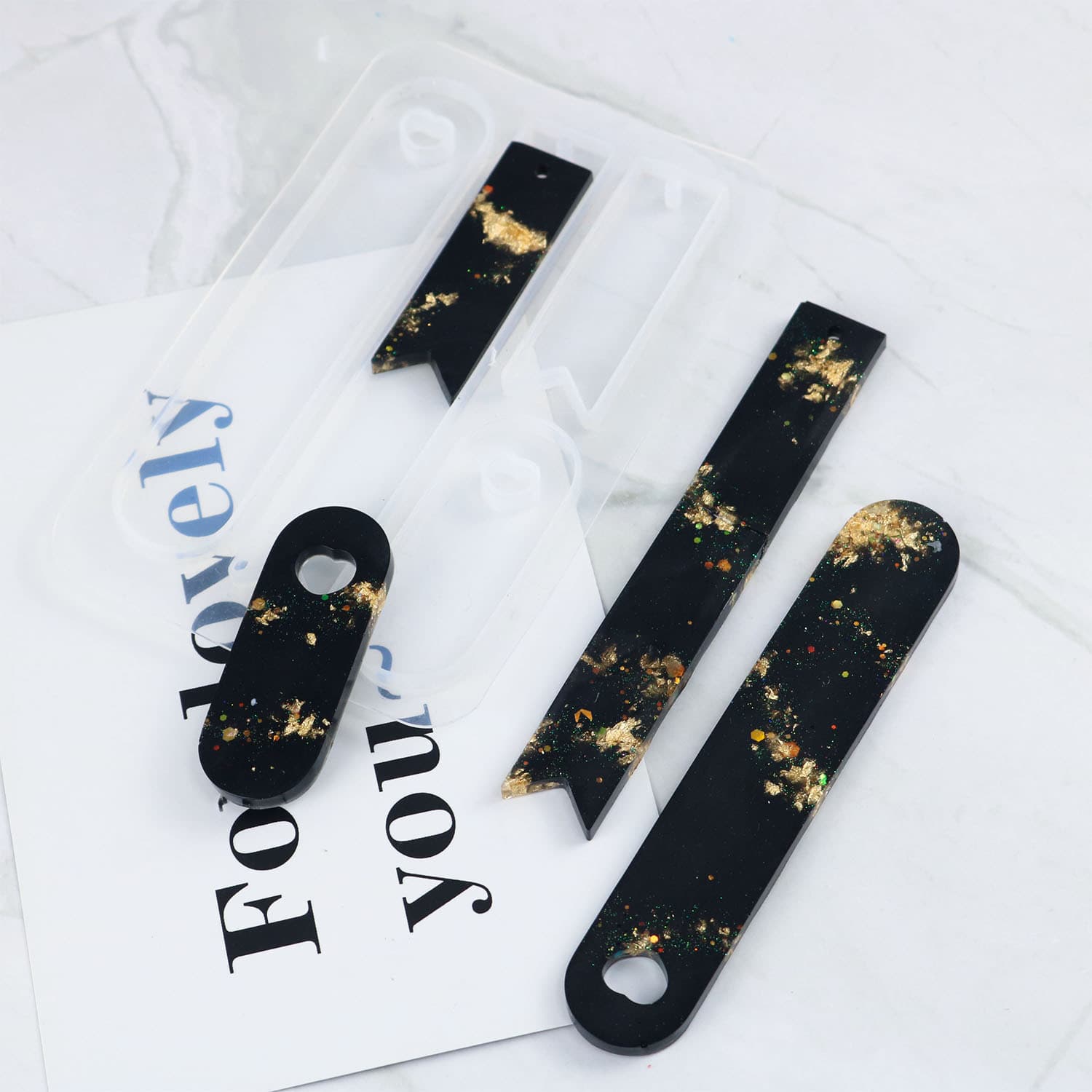 New DIY Epoxy Resin Mold Love Heart with Hole Bookmark Silicone Mold Stationery Crafts Cross-Border Hot Selling