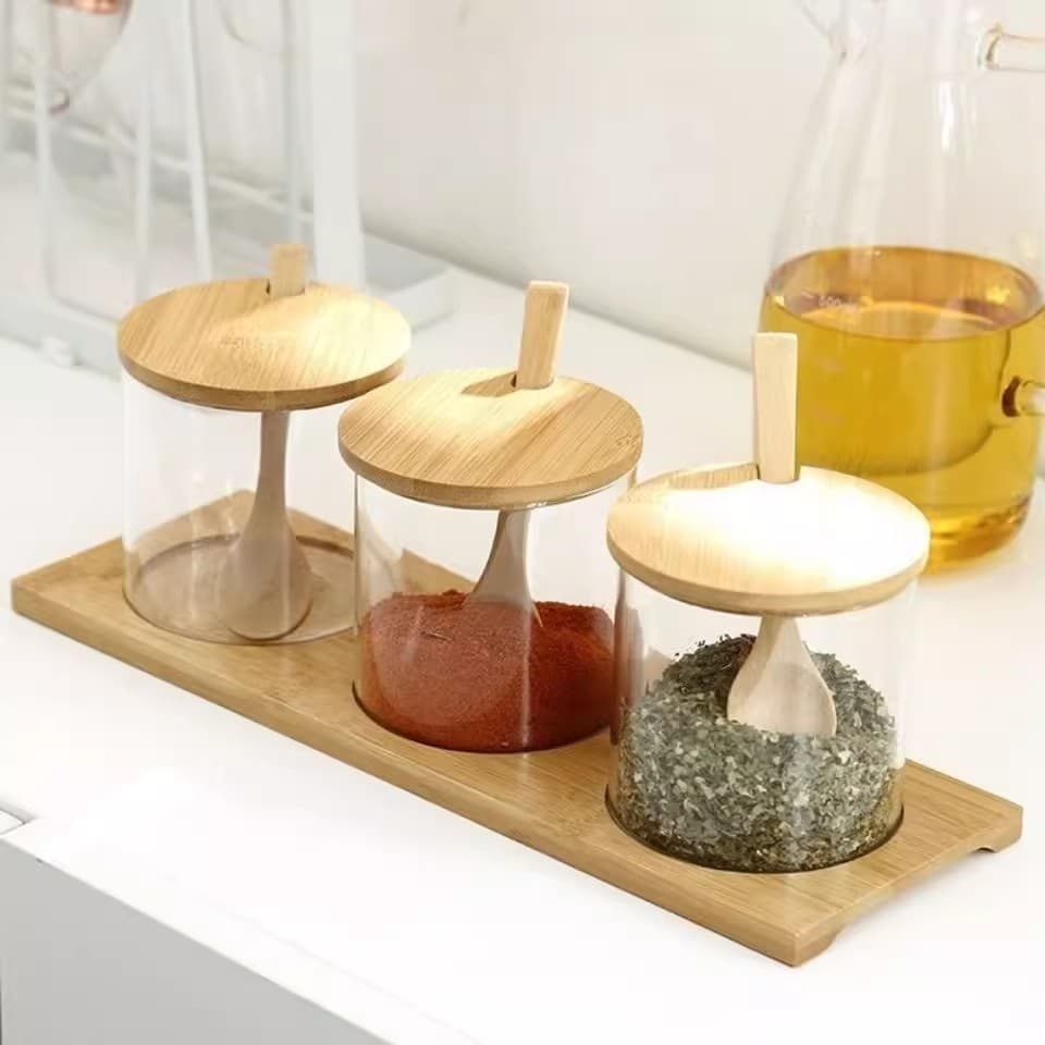 Kitchen Glass Seasoning Jar Set with Bamboo Wood Tray, Sealed Storage Jars with Spoons, Round Glass Storage Containers