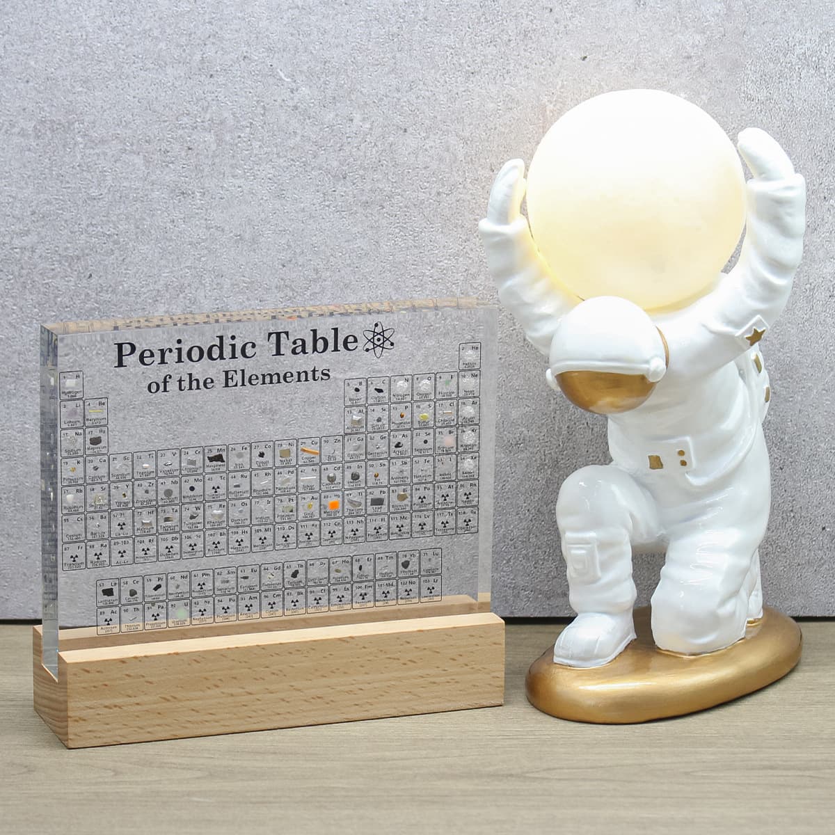 New junior high, high school chemistry high-transparency periodic table physical display, creative gift for girls and boys' birthdays
