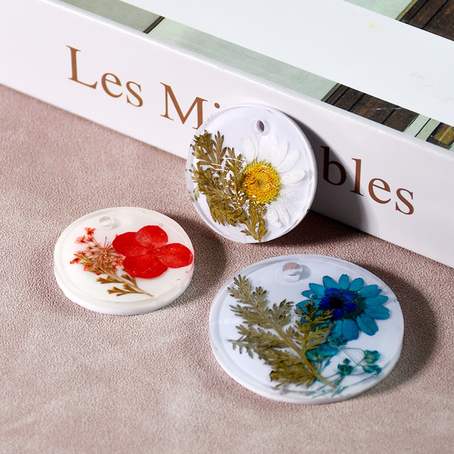 Deyi Life DIY Resin Mold 9-Connected 12-Connected Multi-Spec Round Pendant Silicone Mold Bag Keychain