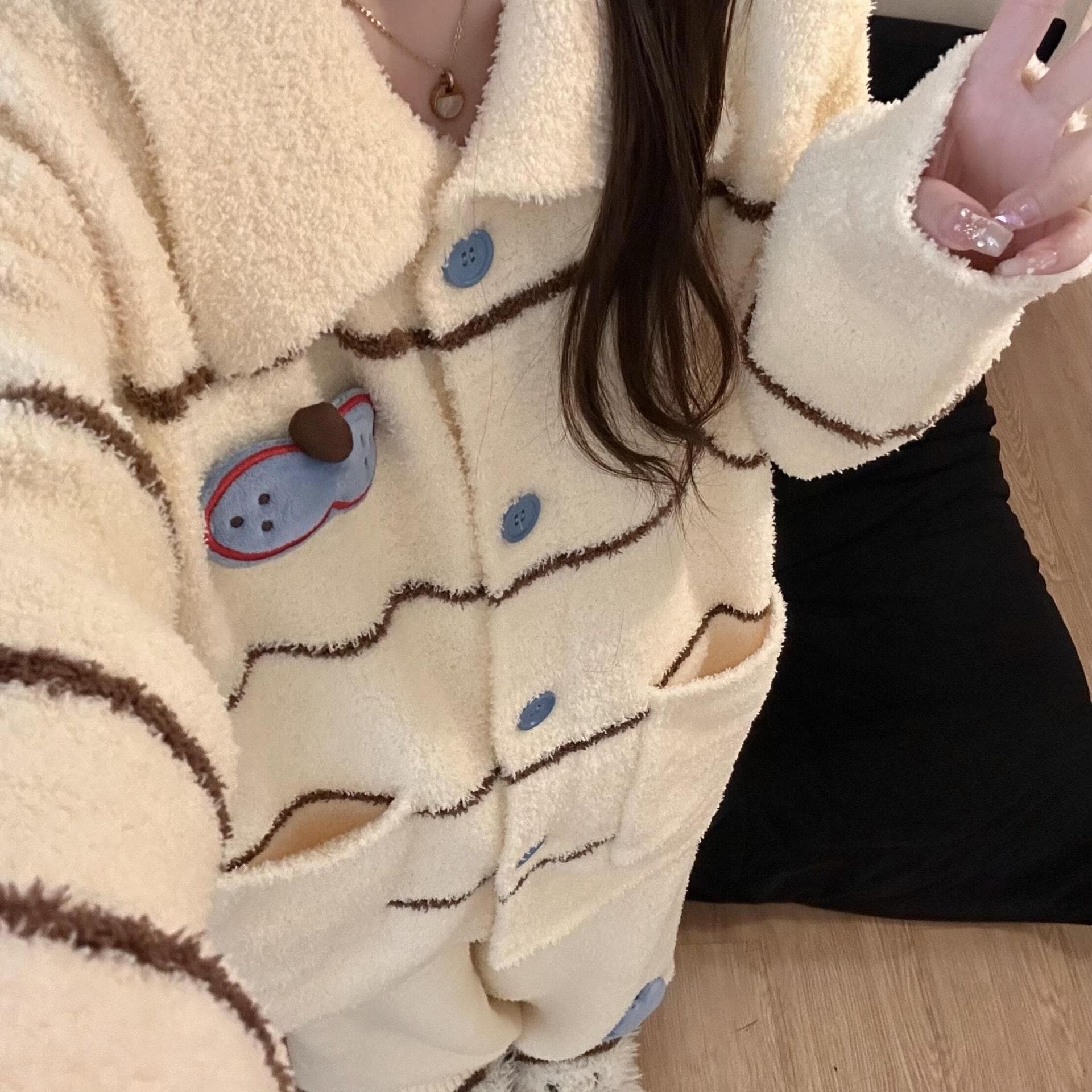 Casual knitted sweet cardigan thickened warm pajamas for women winter new half velvet can be worn outside home clothes set