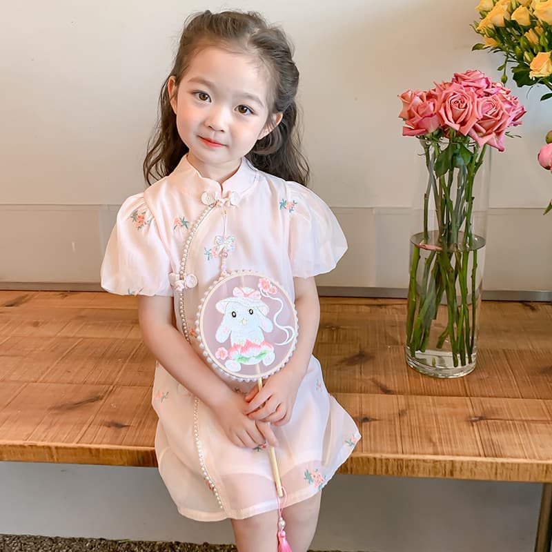 Girls' Summer Dress 2024 New Chinese Style Cheongsam Dress Fashionable Baby Princess Dress Girls' Summer Clothing