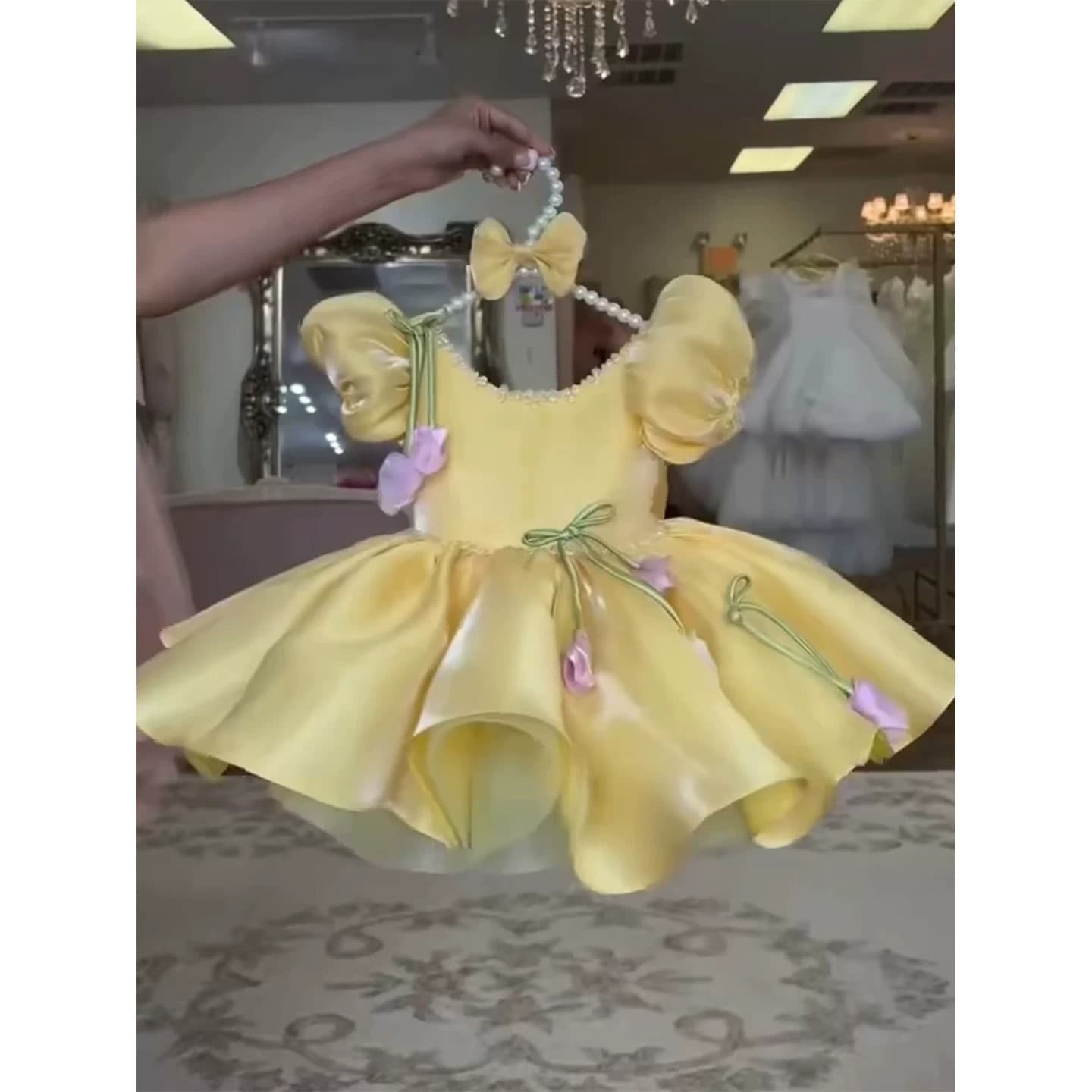 Girls' Formal Dress Sweet Style Yellow Puff Sleeve Dress Birthday Princess Dress Tulle Skirt French Style First Birthday Dress