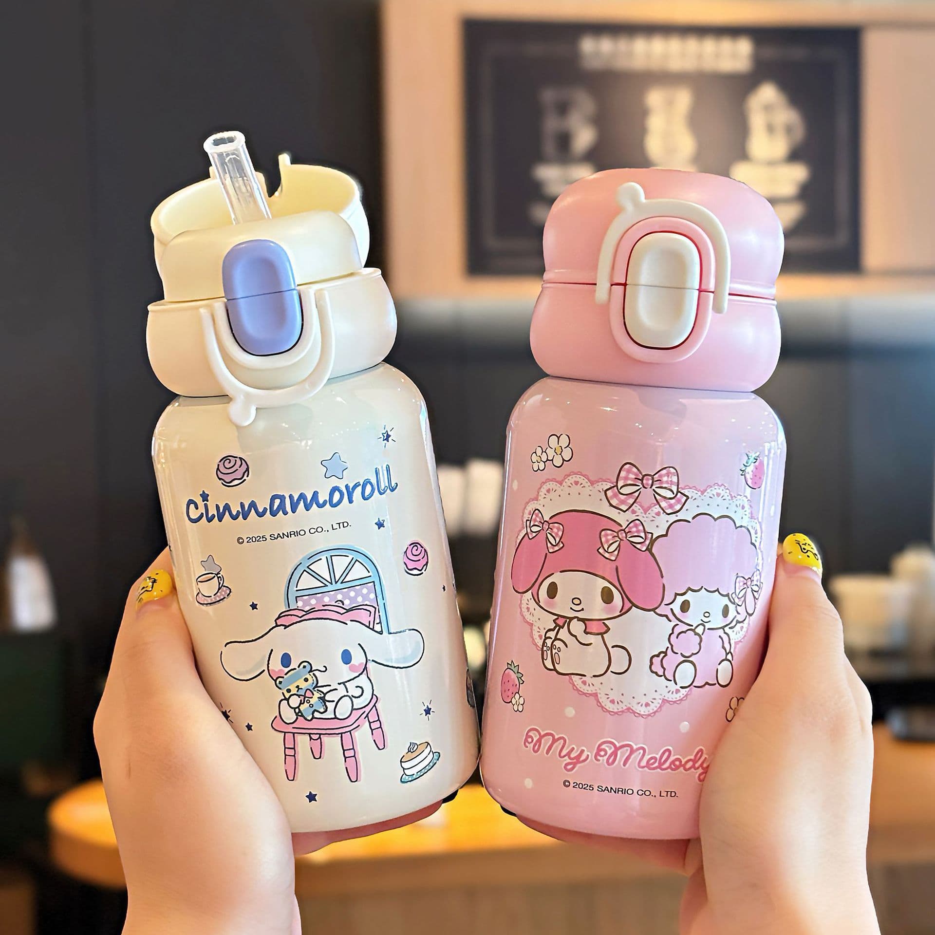 Genuine Sanrio Family Dual-Drink Insulated Bottle with Lock Design, Fits in Backpack Side Pocket, Easy to Carry