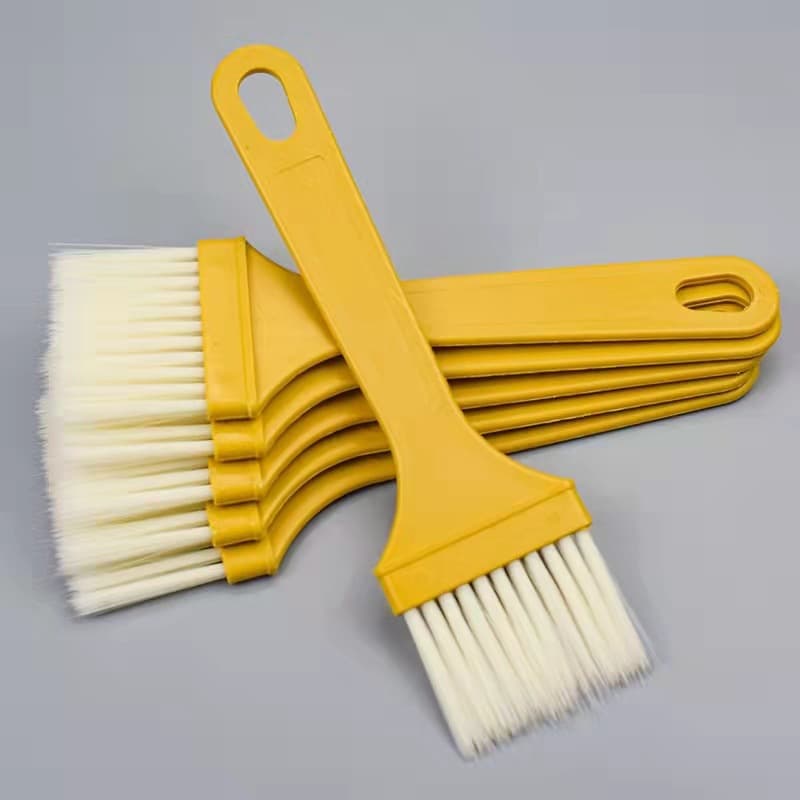 Food baking oil brush, plastic hard bristle brush, barbecue pancake oil brush, yellow thin plate paintbrush, small bristle brush